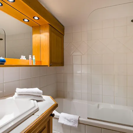 Lagrange Le Cristal D'argentiere Hotell 4*